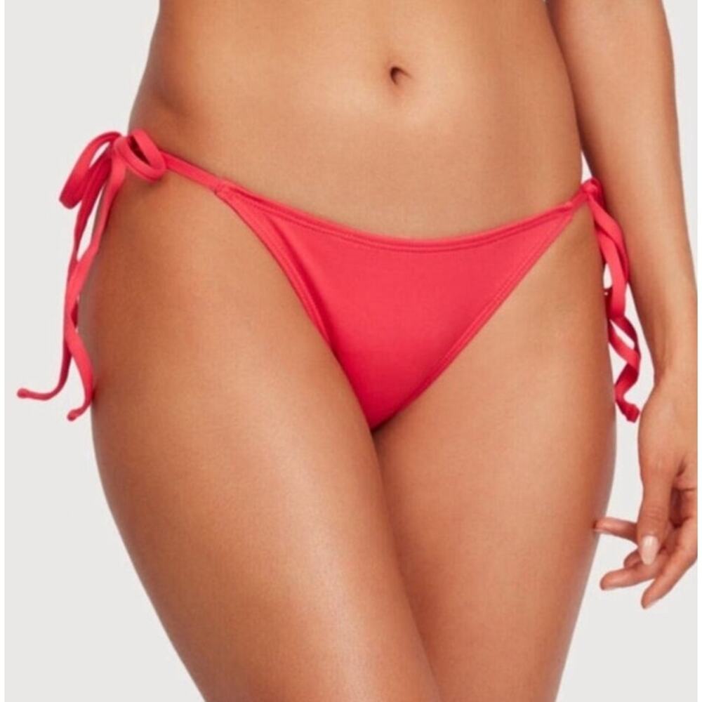 Frederick's of Hollywood Geranium Red Cheeky Bikini Bottom - M